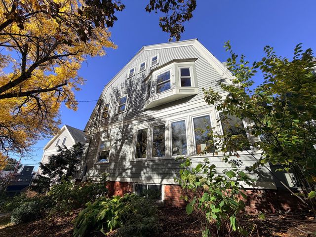 38 Harvard Street 2, Somerville, MA 02143