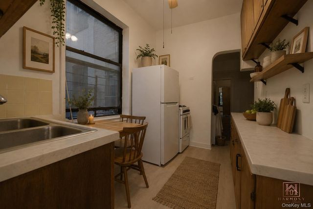 773 Eastern Parkway 2B, Brooklyn, NY 11213