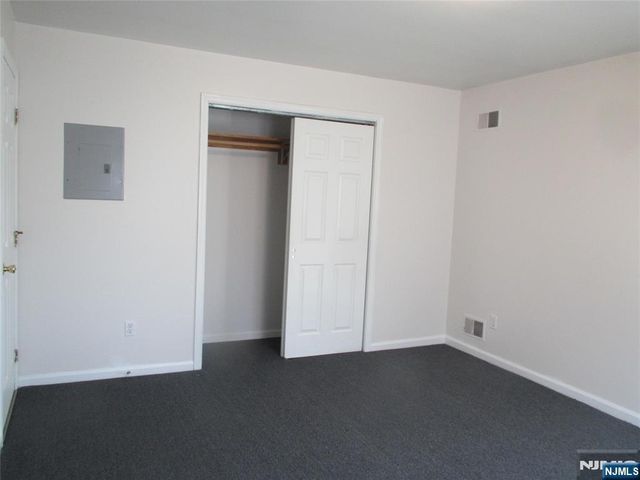 360 Ridge Road 1, Lyndhurst, NJ 07071