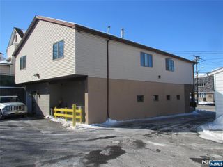 360 Ridge Road 1, Lyndhurst, NJ 07071