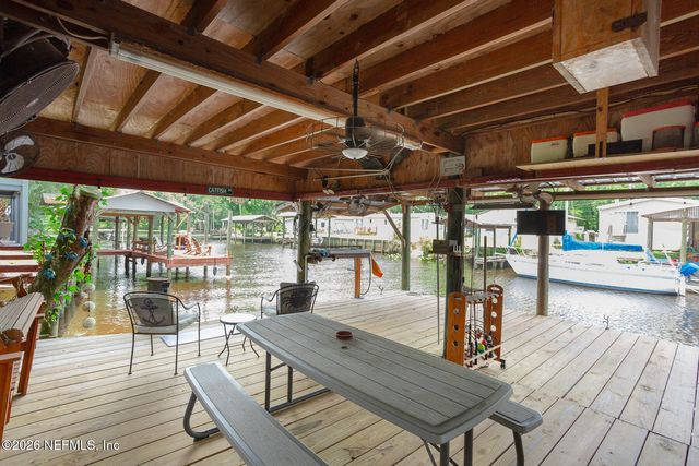 153 SMITH Lane, Satsuma, FL 32189