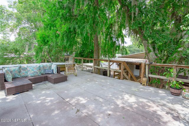 153 SMITH Lane, Satsuma, FL 32189