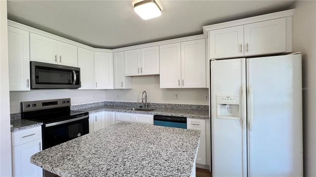 2848 CLUB CORTILE CIRCLE, Kissimmee, FL 34746