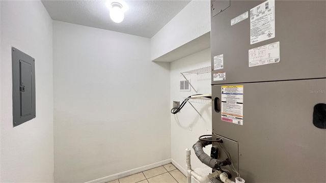2848 CLUB CORTILE CIRCLE, Kissimmee, FL 34746