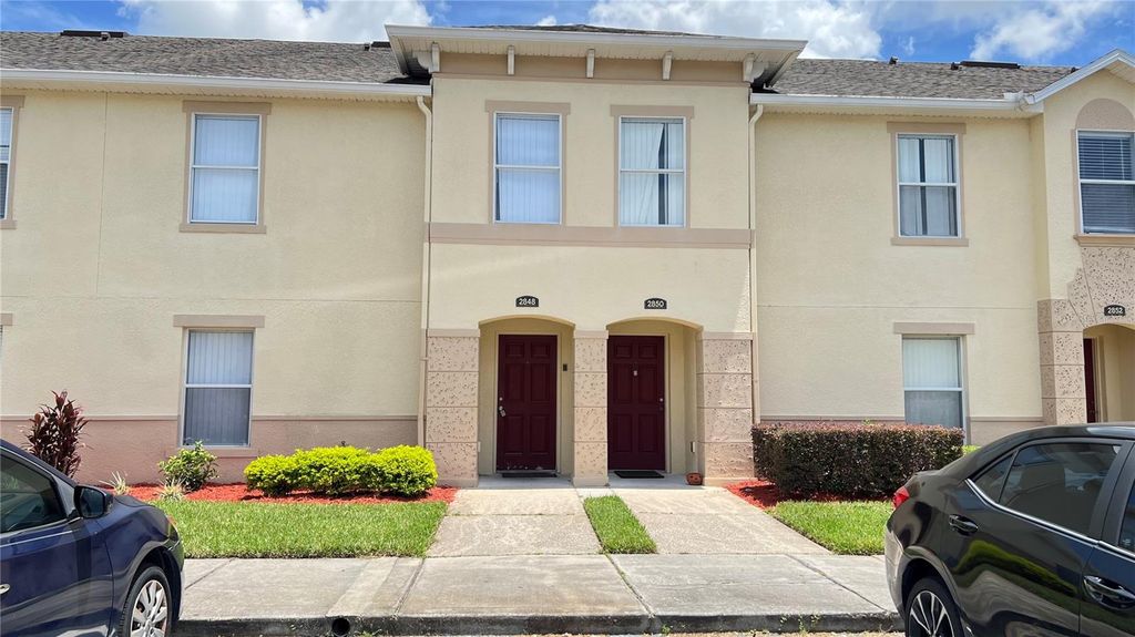 2848 CLUB CORTILE CIRCLE, Kissimmee, FL 34746