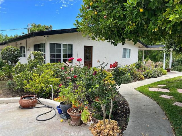 352 West Road, La Habra Heights, CA 90631