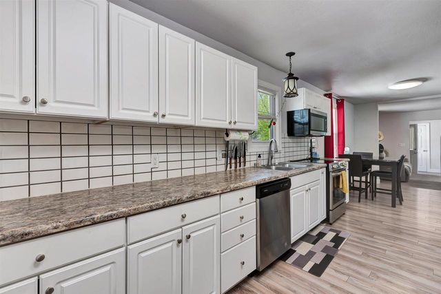 707 E RANDALL STREET, Appleton, WI 54911