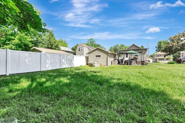 707 E RANDALL STREET, Appleton, WI 54911