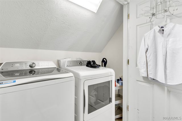 115 Willow Oak Drive, Deatsville, AL 36022