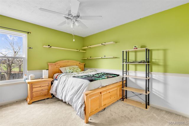 115 Willow Oak Drive, Deatsville, AL 36022