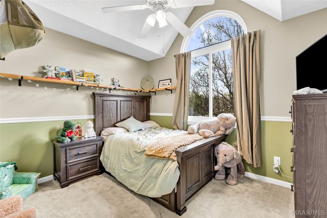 115 Willow Oak Drive, Deatsville, AL 36022