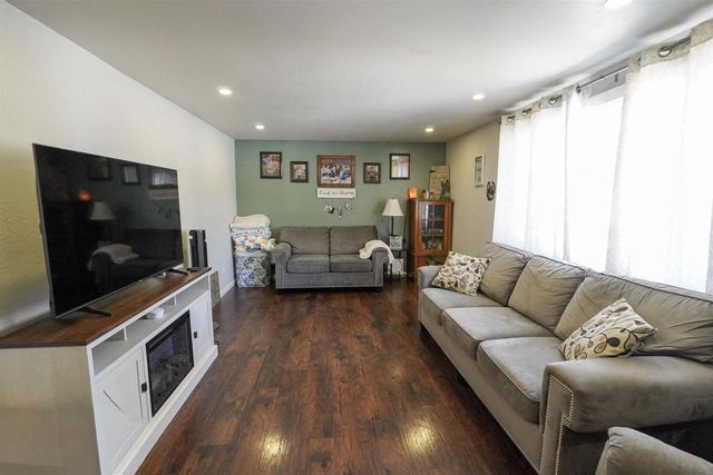 121 MARJORIE LANE, Medford, WI 54451