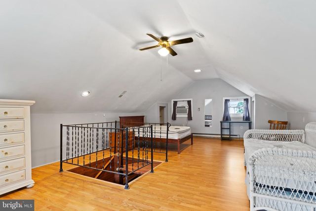 670-672 W LOUTHER ST, Carlisle, PA 17013