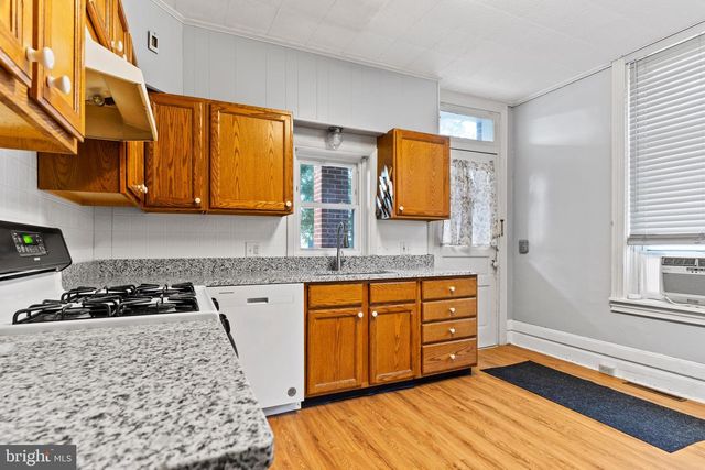 670-672 W LOUTHER ST, Carlisle, PA 17013