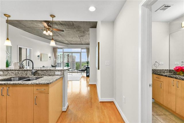 250 Pharr Road NE 1609, Atlanta, GA 30305