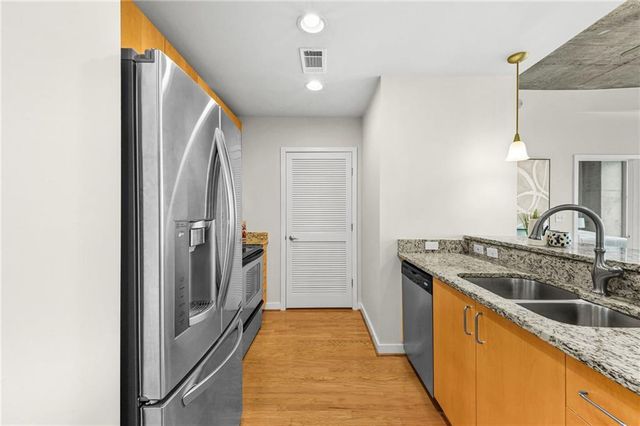 250 Pharr Road NE 1609, Atlanta, GA 30305