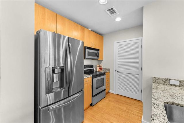 250 Pharr Road NE 1609, Atlanta, GA 30305