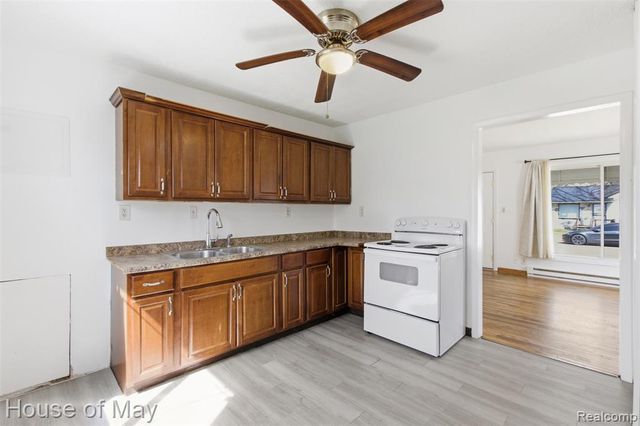 25953 Dartmouth Street, Inkster, MI 48141