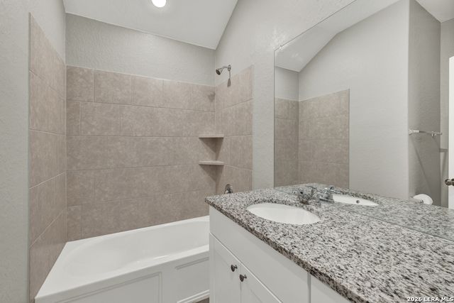 9030 Austin, Seguin, TX 78155