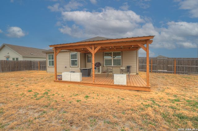 9030 Austin, Seguin, TX 78155