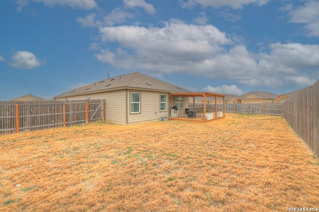 9030 Austin, Seguin, TX 78155