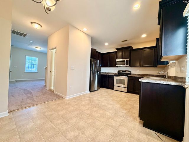 213 Favorite Court, West Columbia, SC 29170