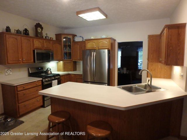 2612 S Ainger Road, Charlotte, MI 48813