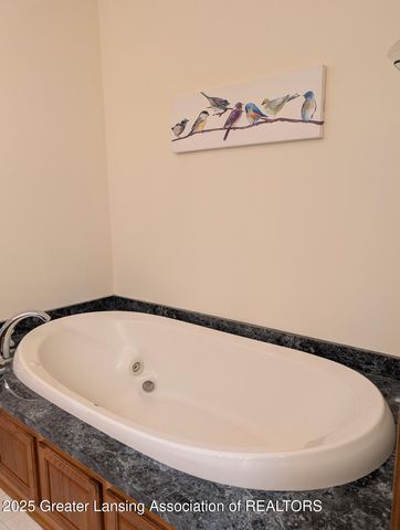 2612 S Ainger Road, Charlotte, MI 48813