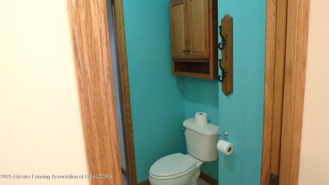 2612 S Ainger Road, Charlotte, MI 48813