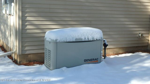 2612 S Ainger Road, Charlotte, MI 48813