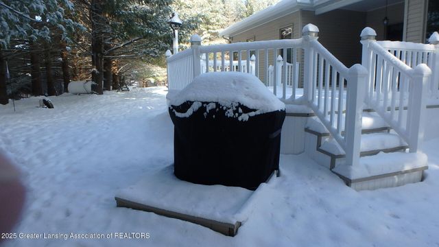 2612 S Ainger Road, Charlotte, MI 48813