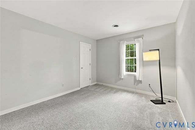 12206 Timbercross Pl, Henrico, VA 23233