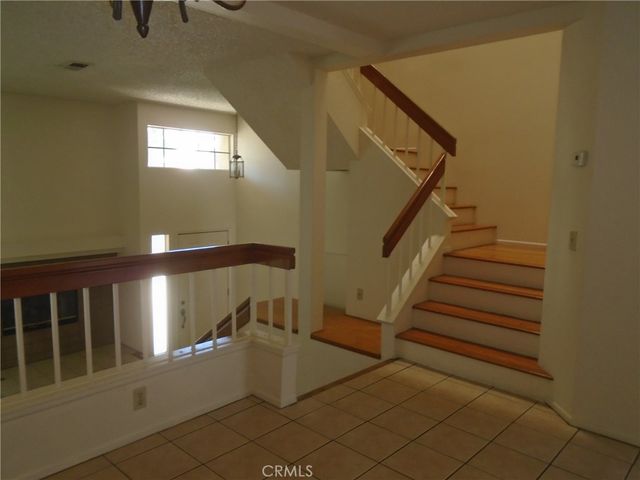 19 Goldstar, Pomona, CA 91766