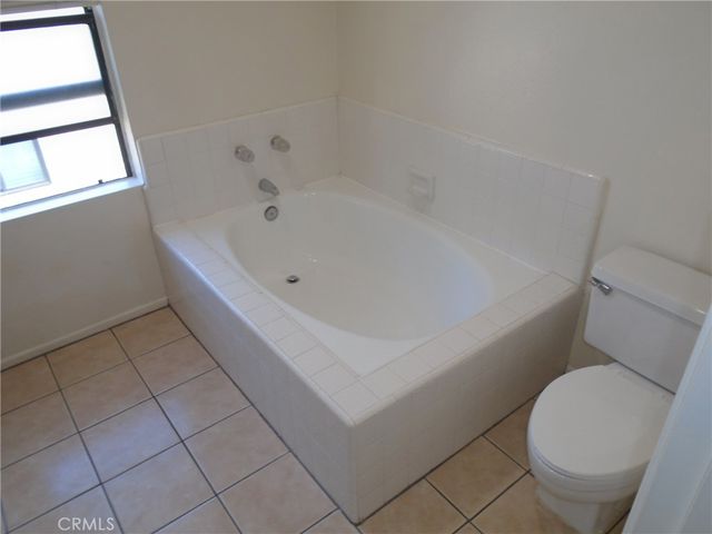 19 Goldstar, Pomona, CA 91766