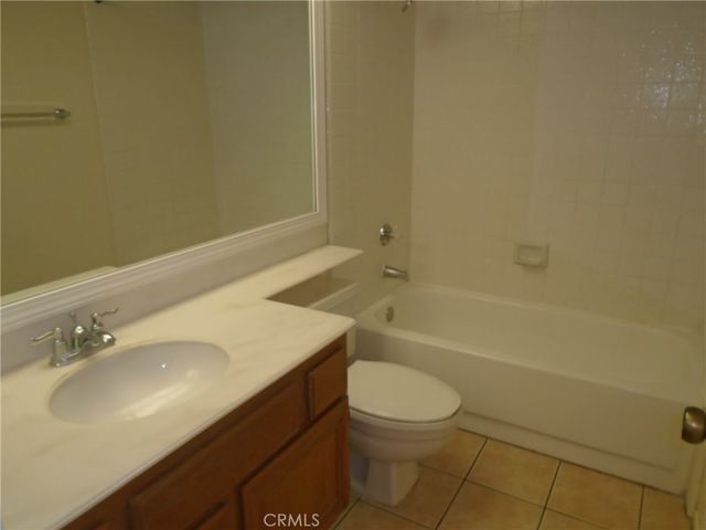 19 Goldstar, Pomona, CA 91766