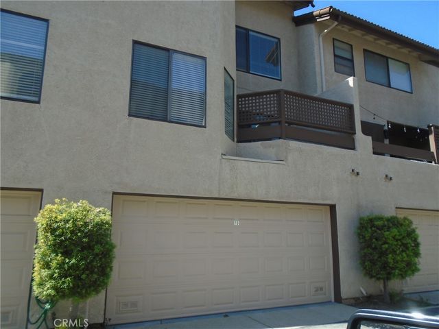 19 Goldstar, Pomona, CA 91766