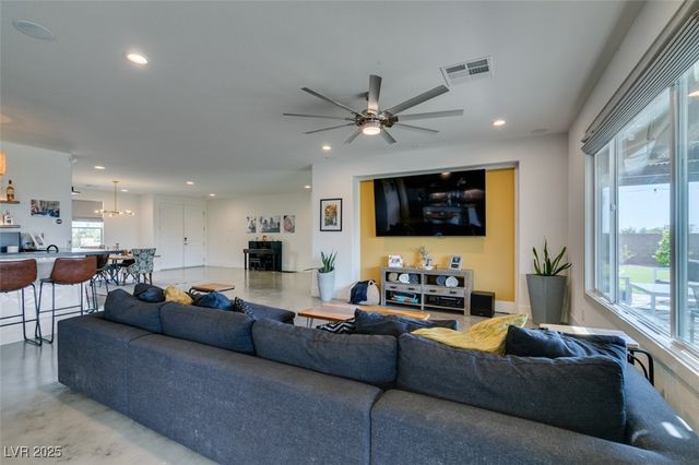 5120 Lone View Place, Las Vegas, NV 89149