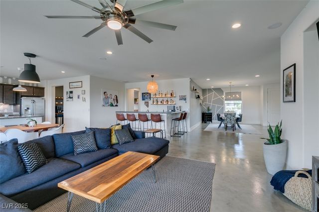 5120 Lone View Place, Las Vegas, NV 89149