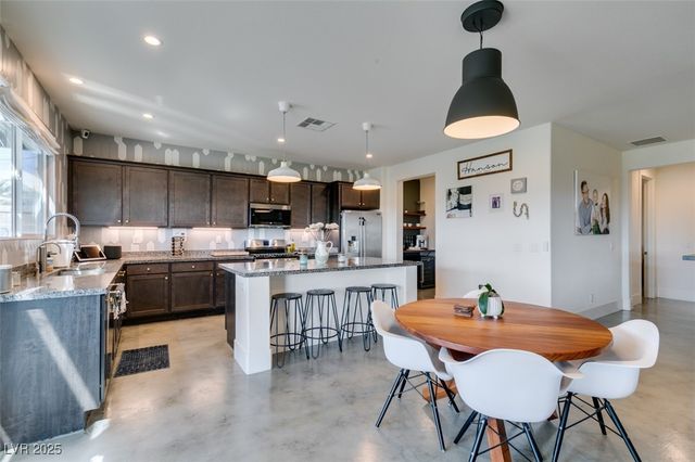 5120 Lone View Place, Las Vegas, NV 89149