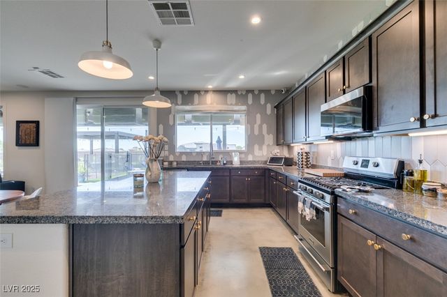 5120 Lone View Place, Las Vegas, NV 89149