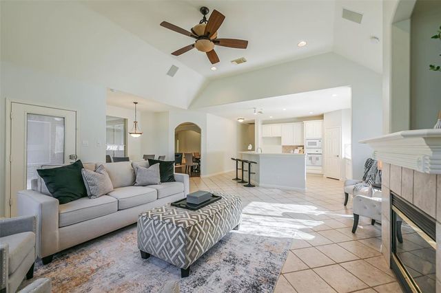3603 E Cedar Hollow Drive, Pearland, TX 77584
