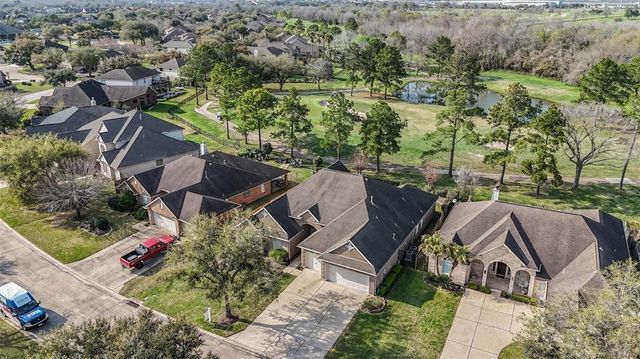 3603 E Cedar Hollow Drive, Pearland, TX 77584