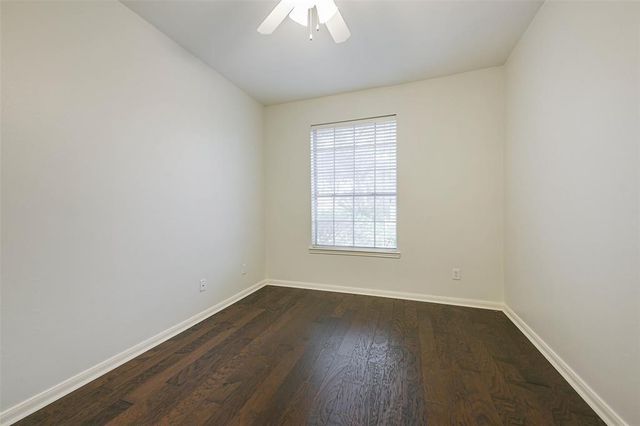 3603 E Cedar Hollow Drive, Pearland, TX 77584
