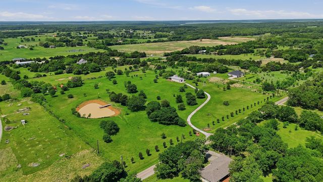2139 Keefer Road, Pottsboro, TX 75076