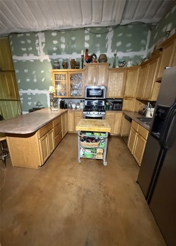 2139 Keefer Road, Pottsboro, TX 75076