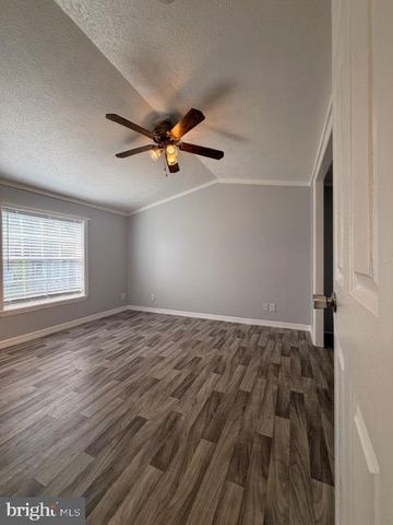 112 WOODSIDE RD, New Egypt, NJ 08533