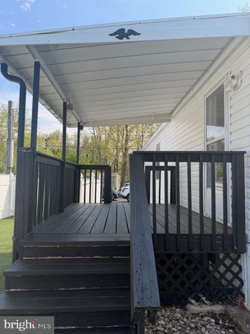 112 WOODSIDE RD, New Egypt, NJ 08533
