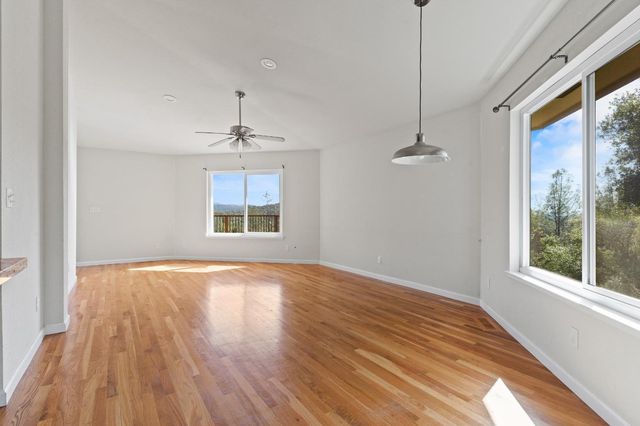 8132 Wildflower Way, Oregon House, CA 95962