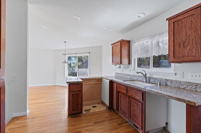 8132 Wildflower Way, Oregon House, CA 95962