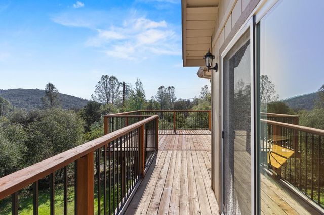 8132 Wildflower Way, Oregon House, CA 95962